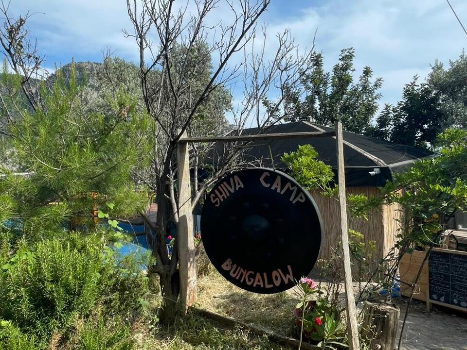 Shiva Camp (Bungalow)